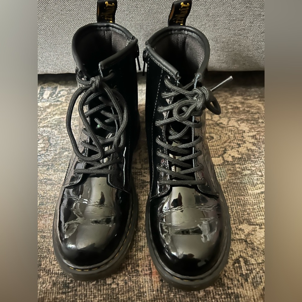 Youth Girl Doc Martens